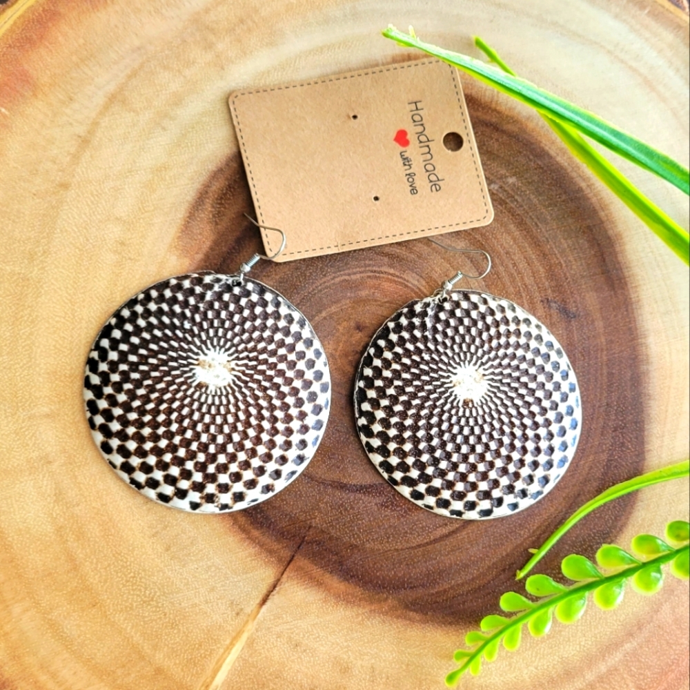 Handmade Bohemian Circle Earrings - Picture 1 of 4